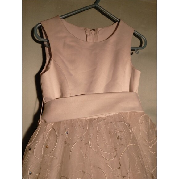 Dress - Picture 4 of 6